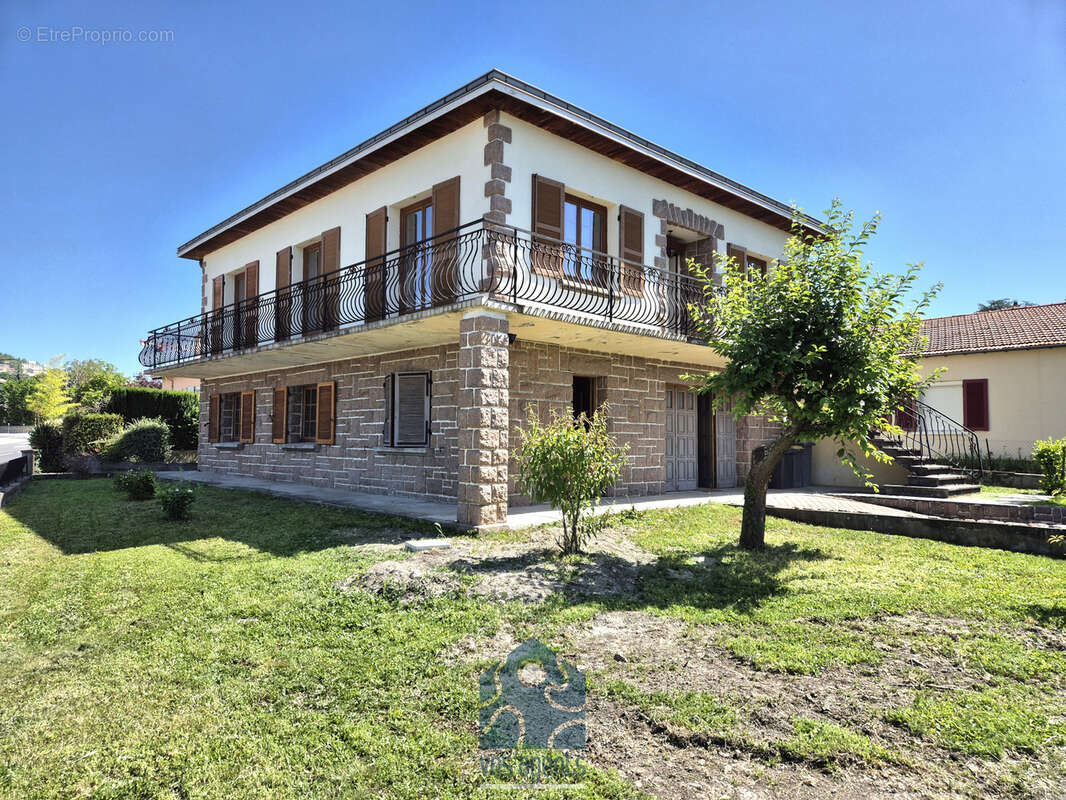 Maison 7 pièces avec balcon et garage - photo 17