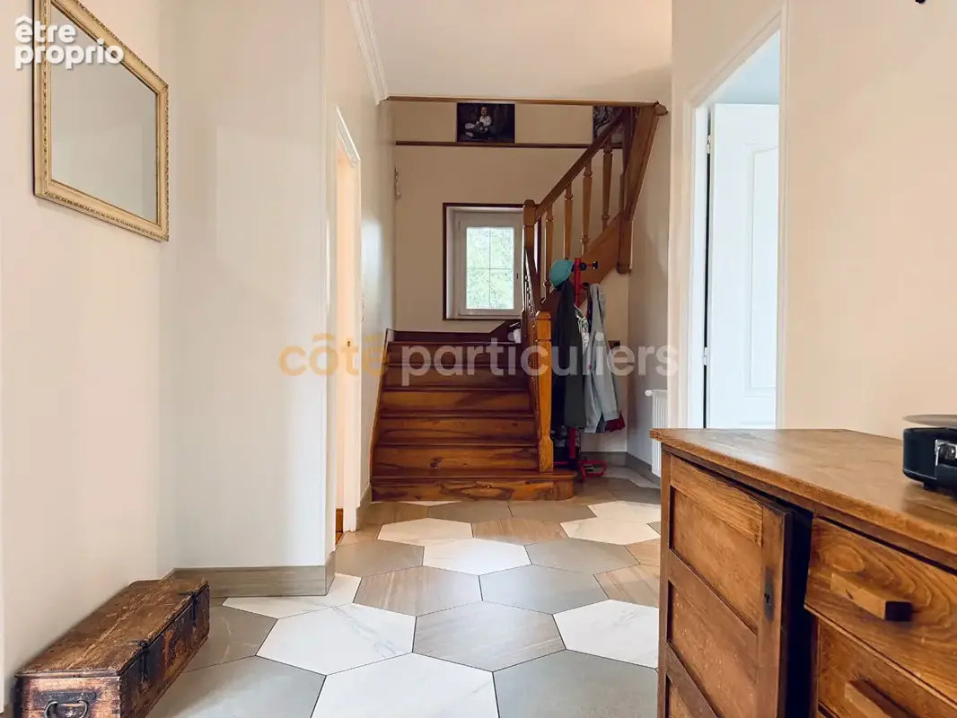 Maison Conde Sur Vire 10 pièce(s) 325 m2 - photo 6