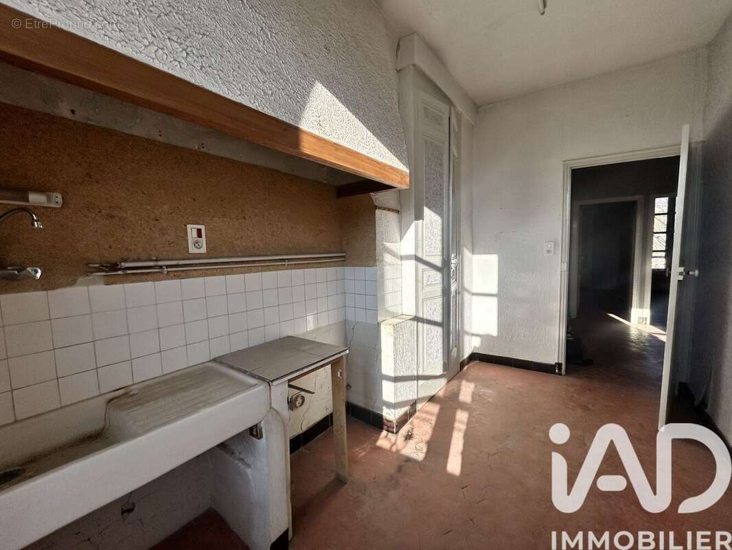 Photo 2 - Appartement à VOLONNE