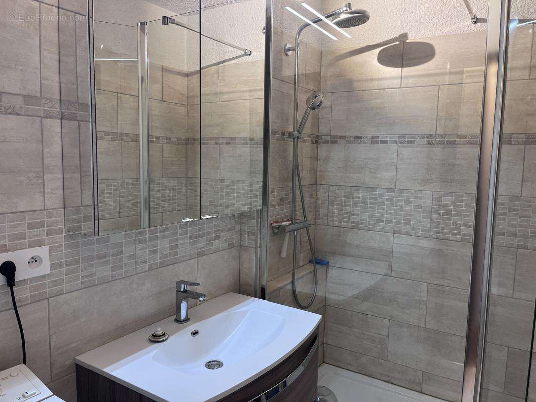 Appartement à NOTRE-DAME-DE-BELLECOMBE