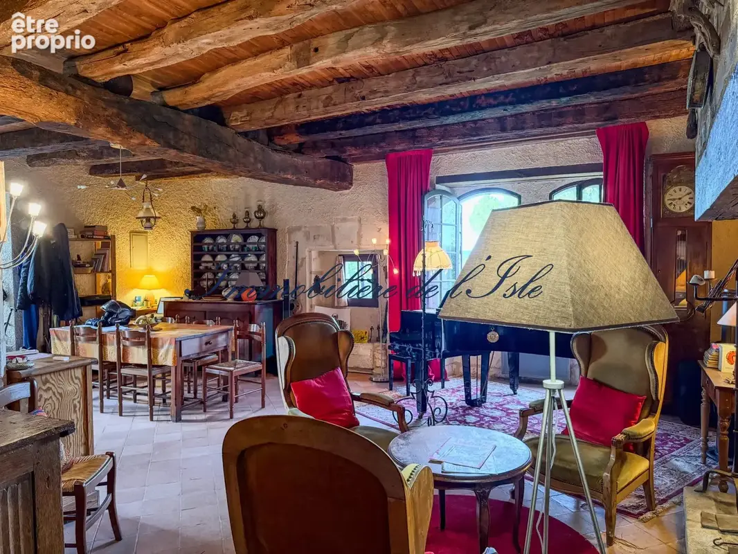 Domaine de caractere avec gite et pigeonnier - photo 7