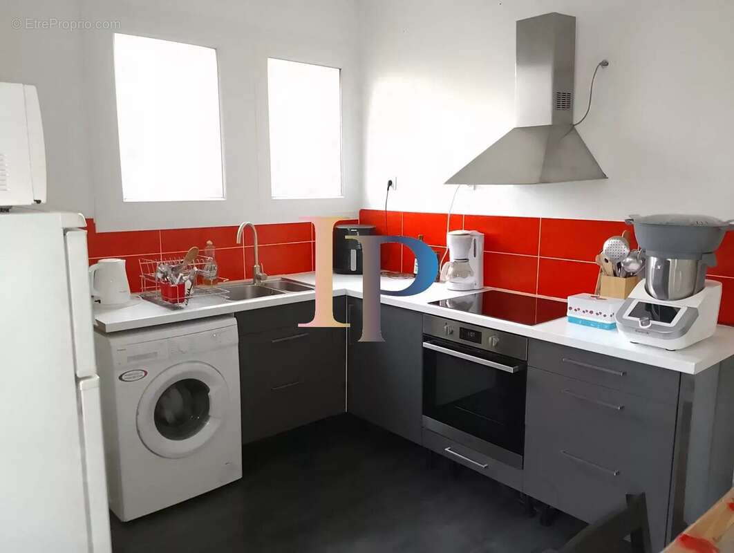 Maison à LA CLAYETTE