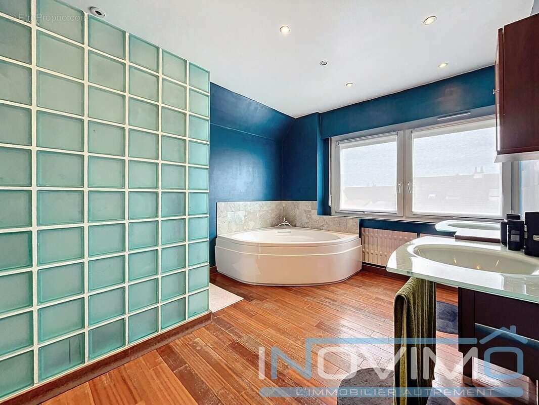 Maison 190 m² à Hoymille  - photo 5