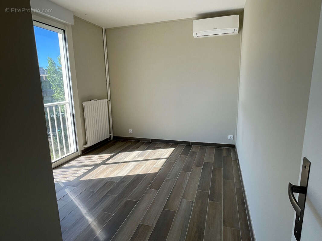 Appartement à DRAGUIGNAN
