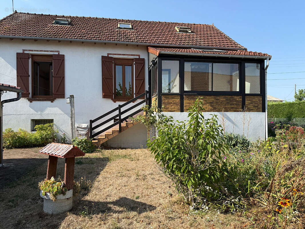 Maison familiale avec verger Quartier Baratte Courlis - photo 3