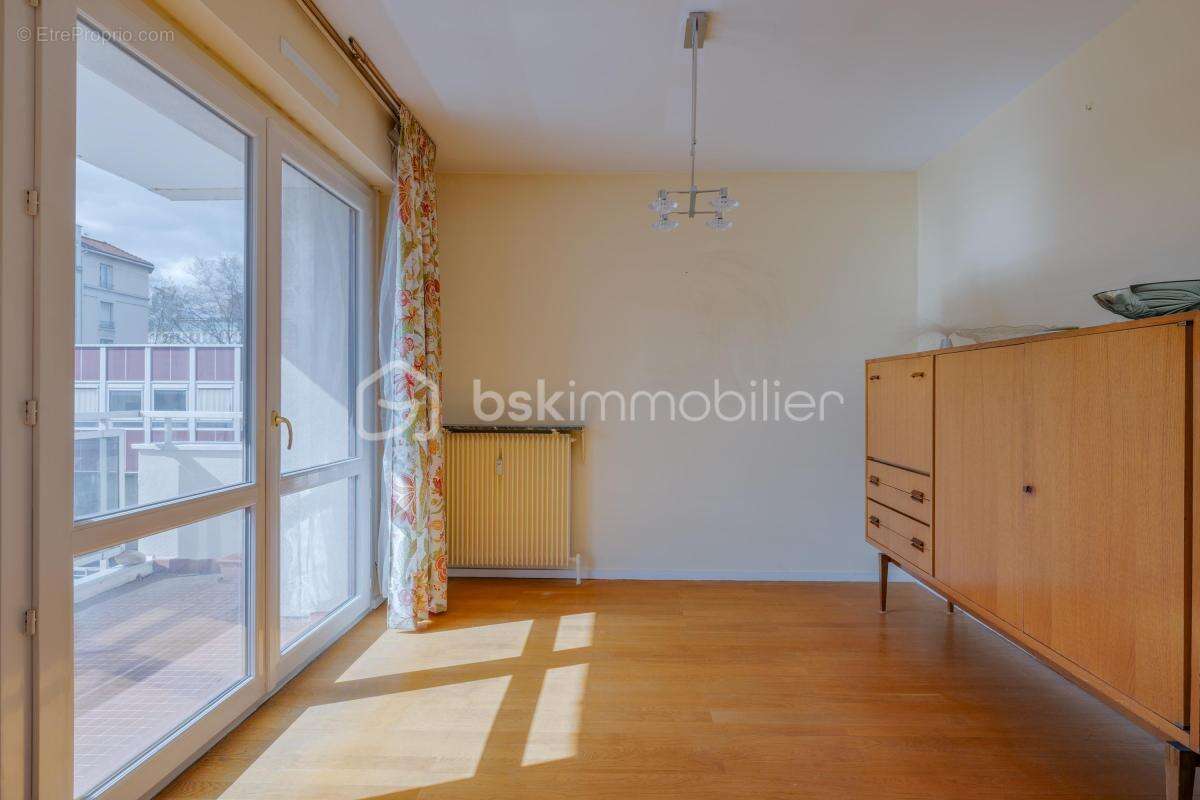Appartement à LYON-6E
