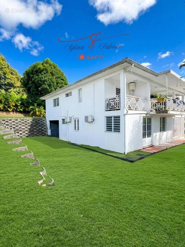 Photo 1 - Appartement à LE LAMENTIN