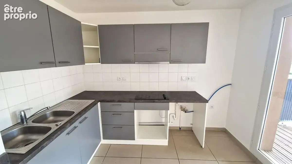 Appartement 4 pièces 89 m² à vendre à Ecully (69130) - photo 4