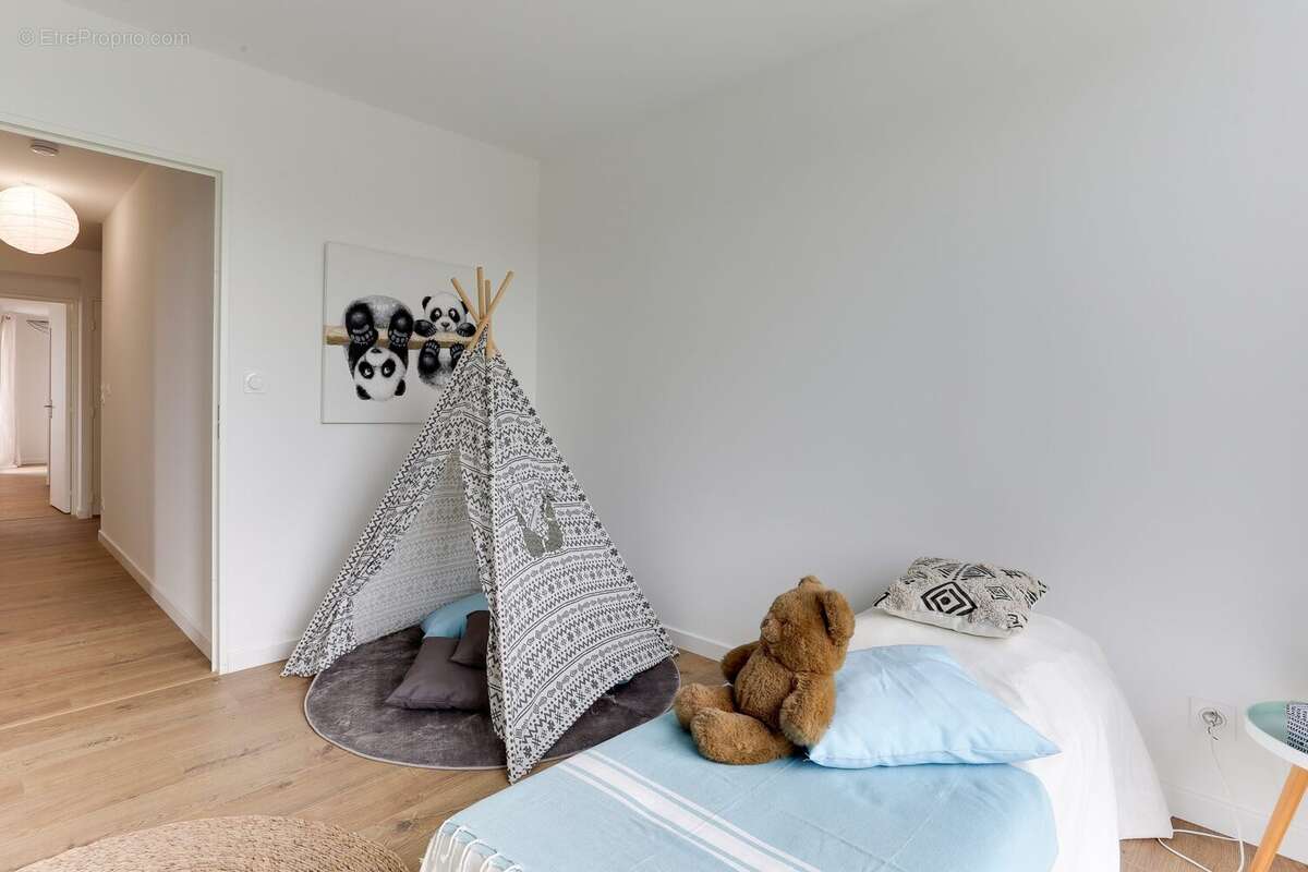 Appartement à VERN-SUR-SEICHE