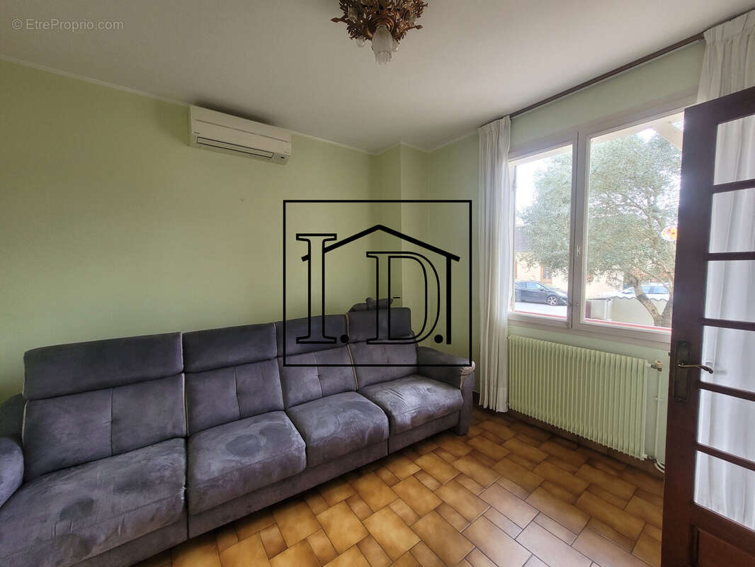 Rdc : chambre 1 / bureau - Maison à BERGERAC