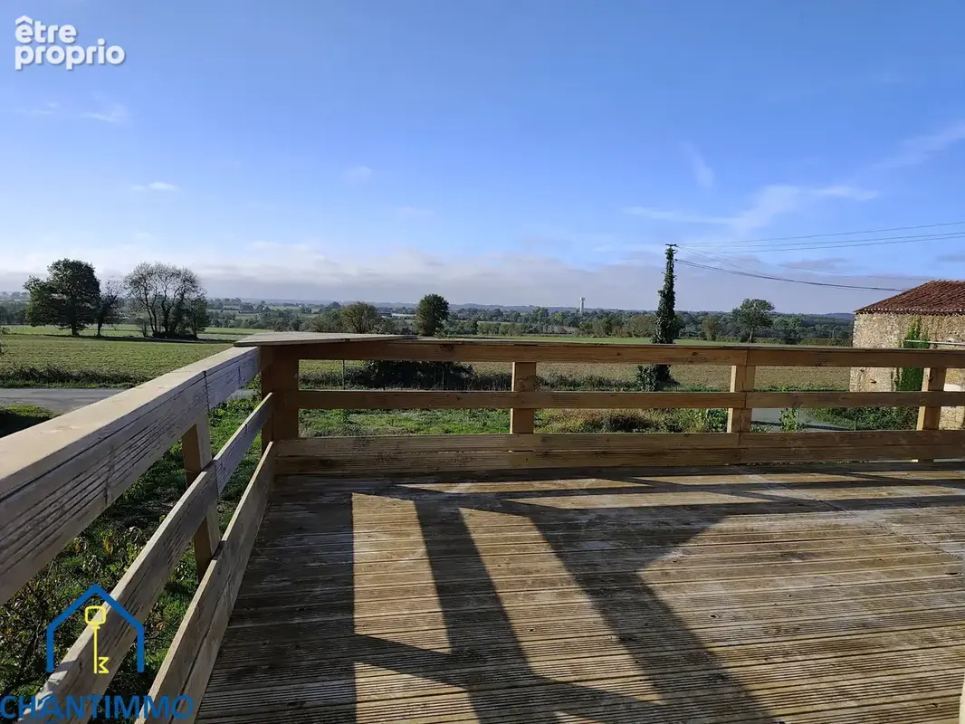 Pavillon avec vue sur la campagne et grand terrain de 1 263 m2 - photo 3