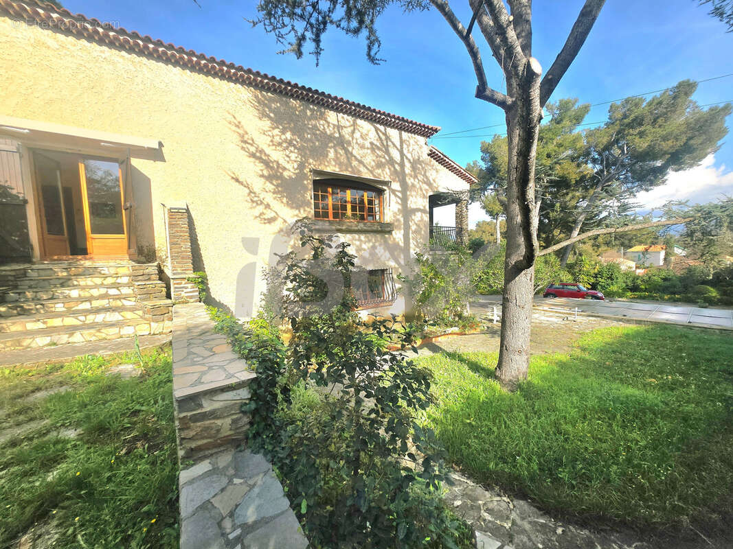 Maison à LA SEYNE-SUR-MER