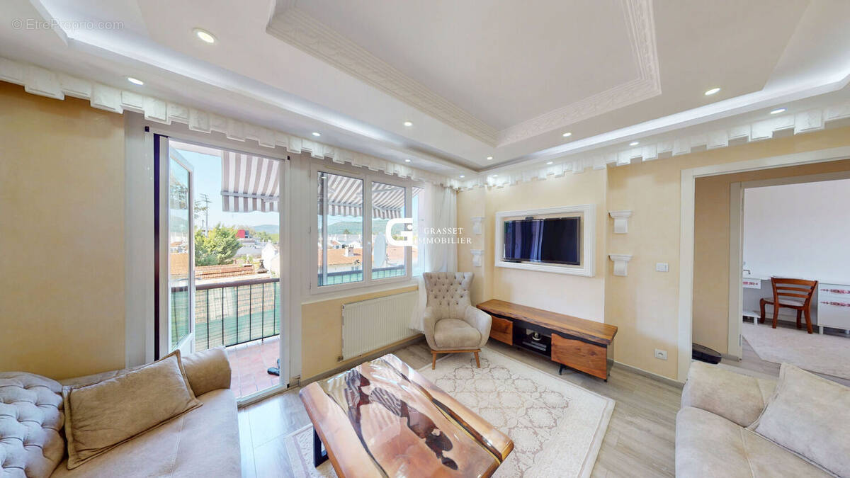 Appartement à OYONNAX