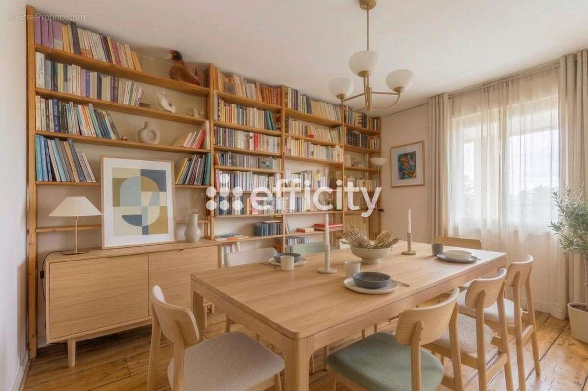 Appartement à LE PLESSIS-ROBINSON