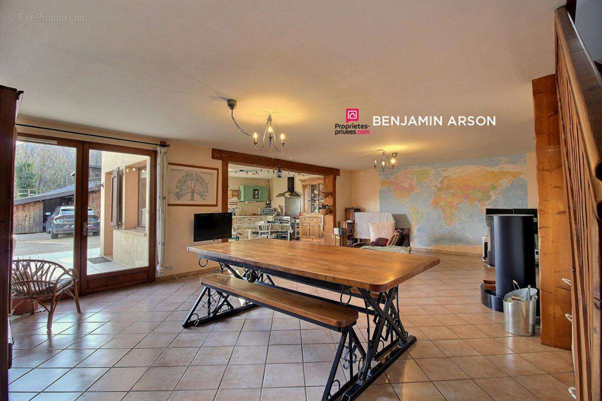 Maison à LA MOTTE-SERVOLEX