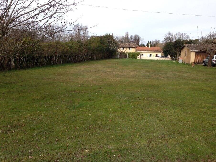 Terrain à COULOMMIERS