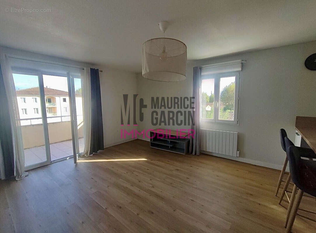Appartement à MONTEUX