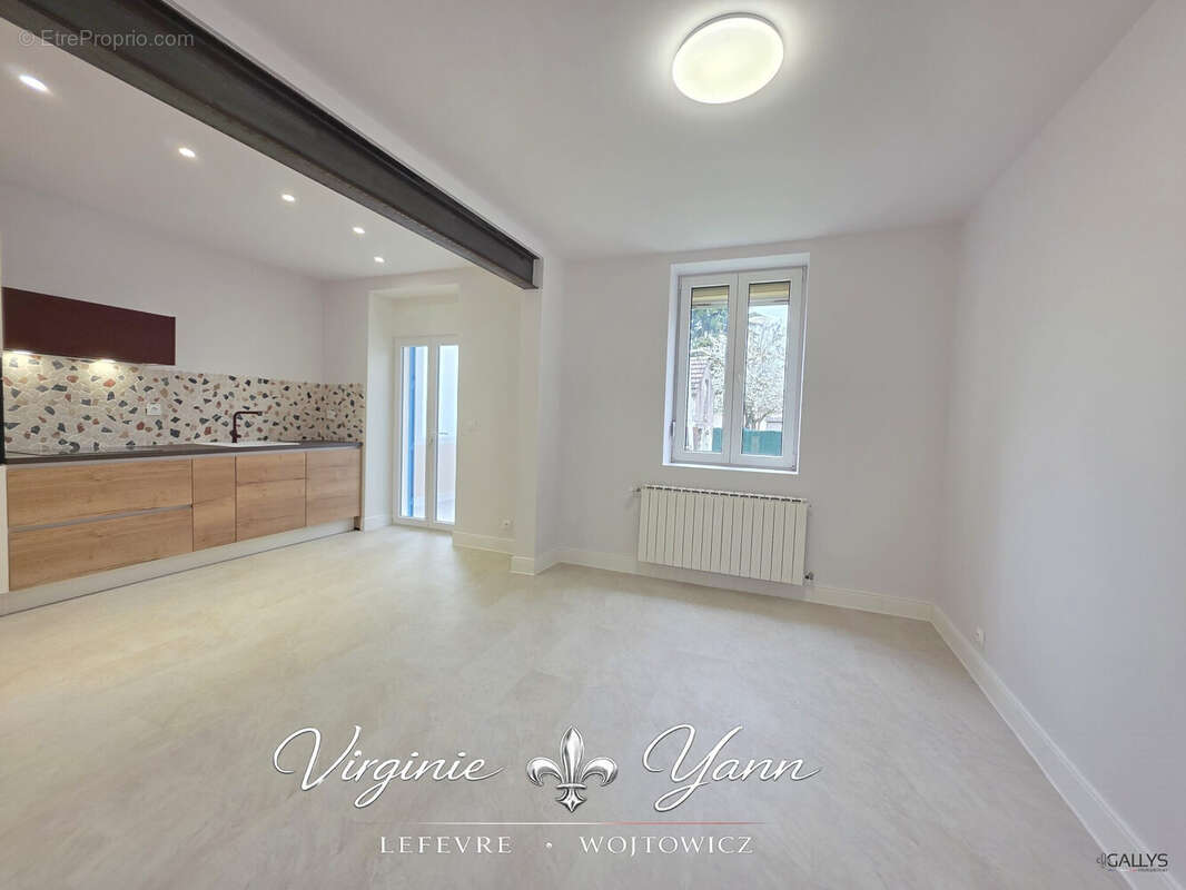 Maison à MONDELANGE