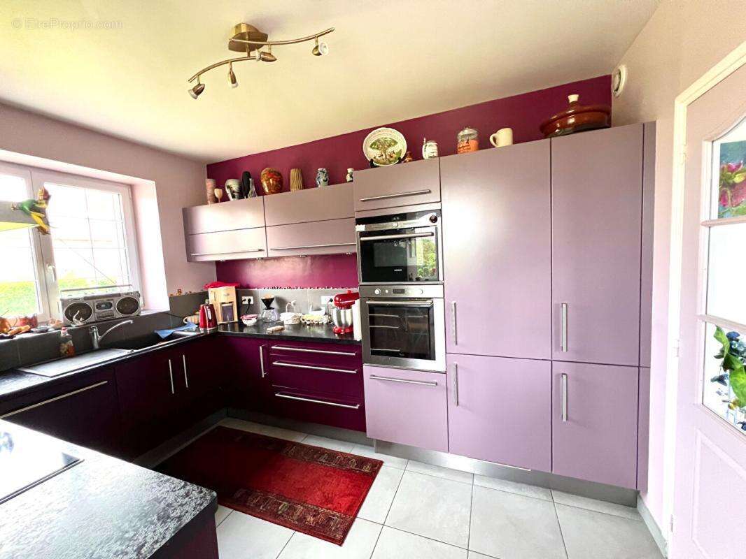 Appartement à LA VILLE-AUX-CLERCS