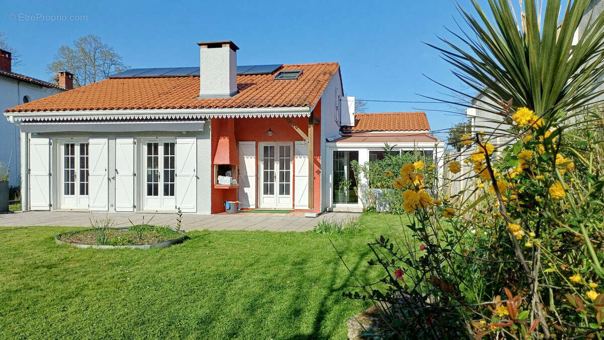 Maison à CESTAS