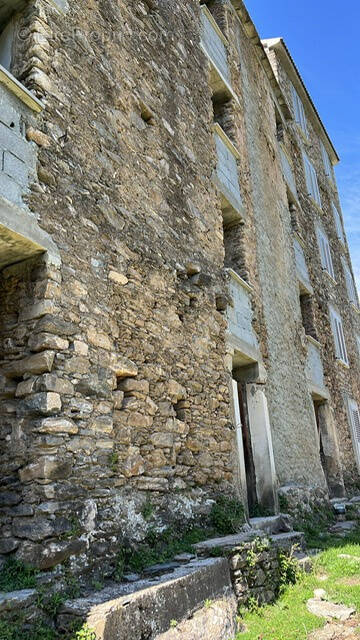 Maison à SANTA-REPARATA-DI-MORIANI