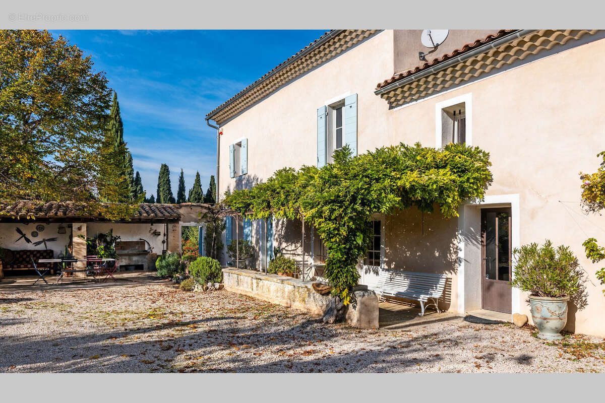 Maison à CAROMB