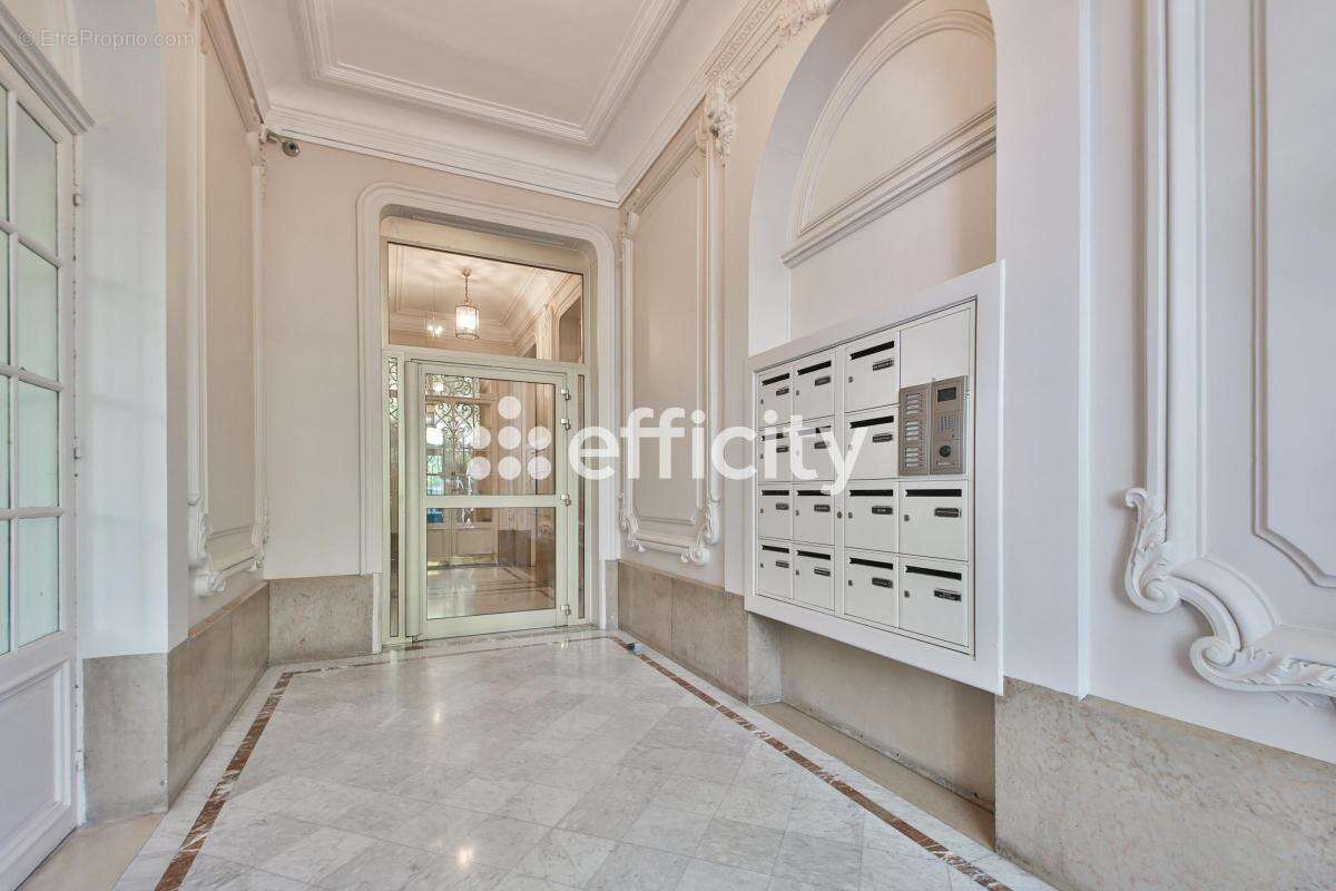 Appartement - photo 12