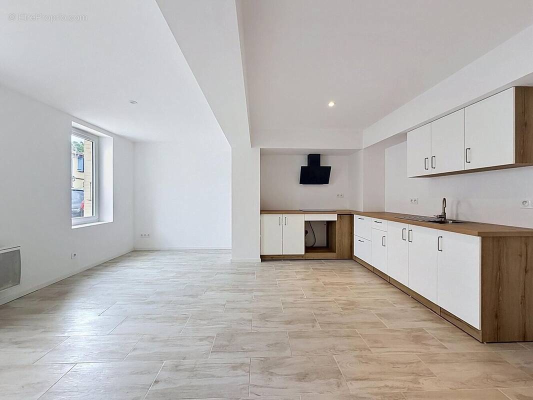 Photo 1 - Appartement à FROUZINS