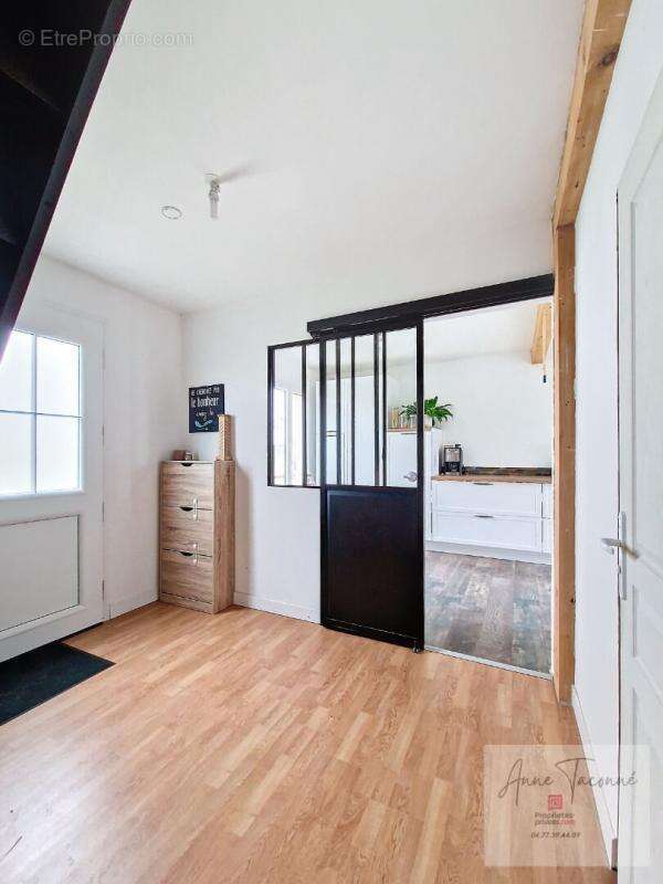 Maison à AULNAY-LA-RIVIERE