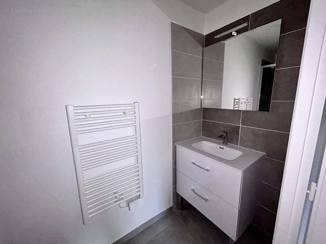 Appartement à ECHIROLLES