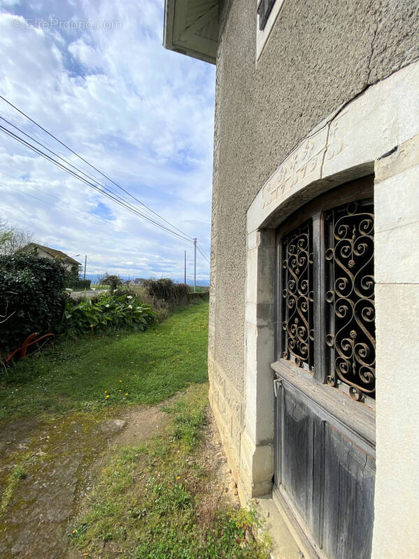 Maison à LUCQ-DE-BEARN