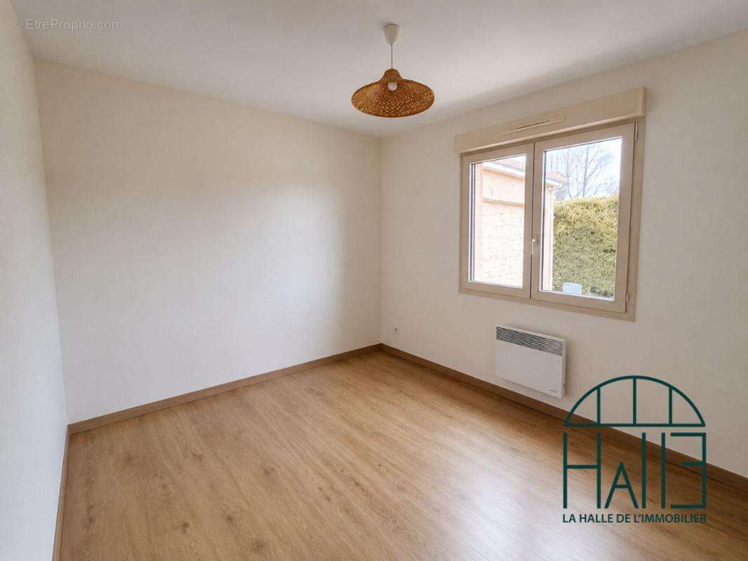 Maison 108 m² à Bussiere-Galant  - photo 5