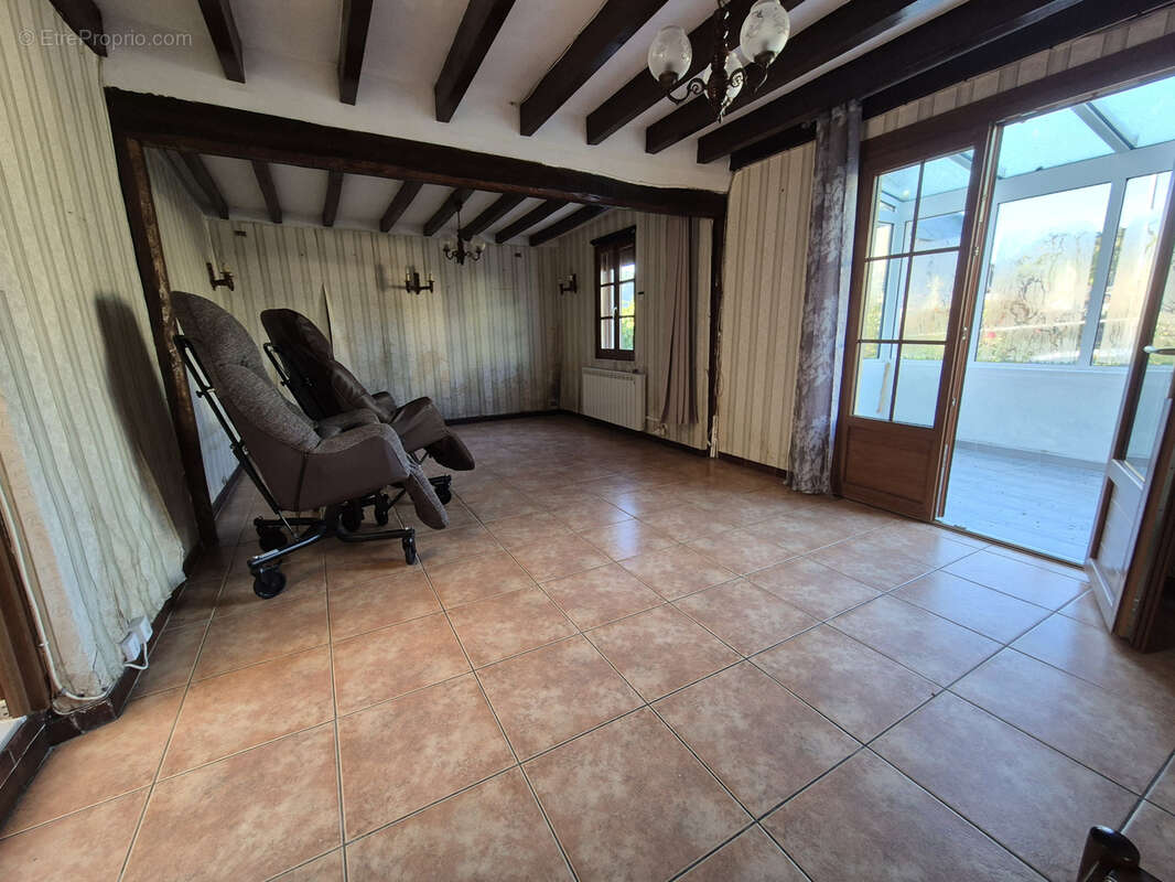 Maison à NEUFCHATEL-EN-BRAY