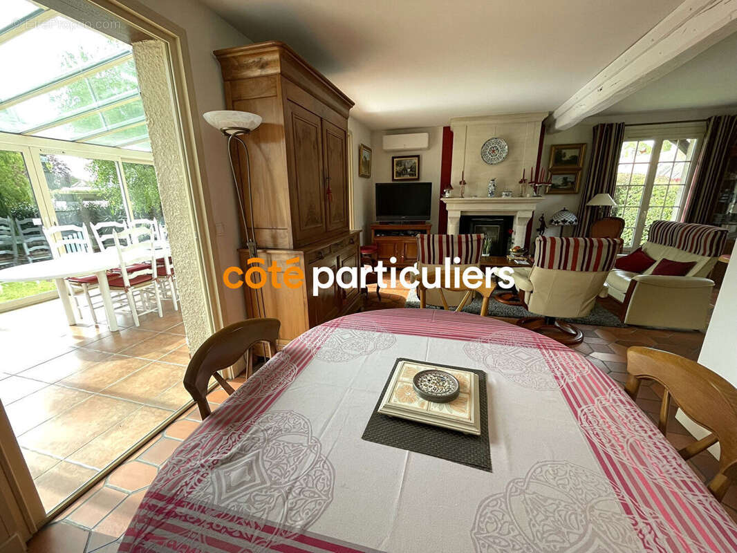 Maison 6 pieces avec dependances - photo 4
