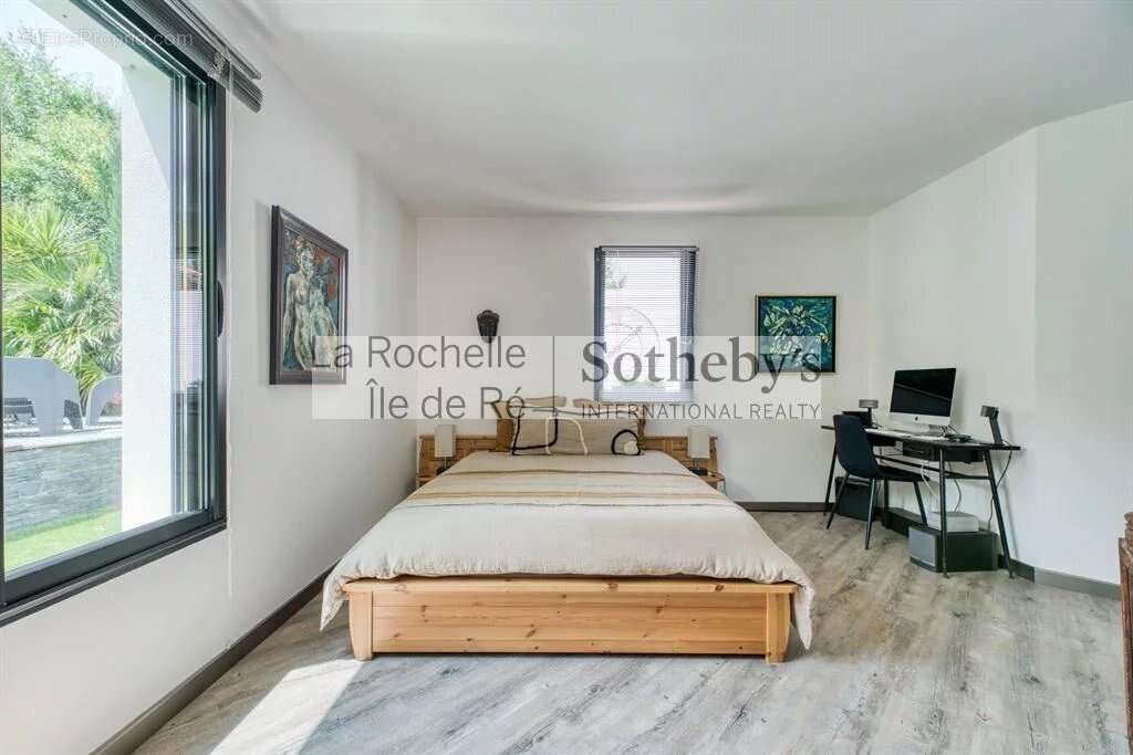 Maison à PORT-DES-BARQUES