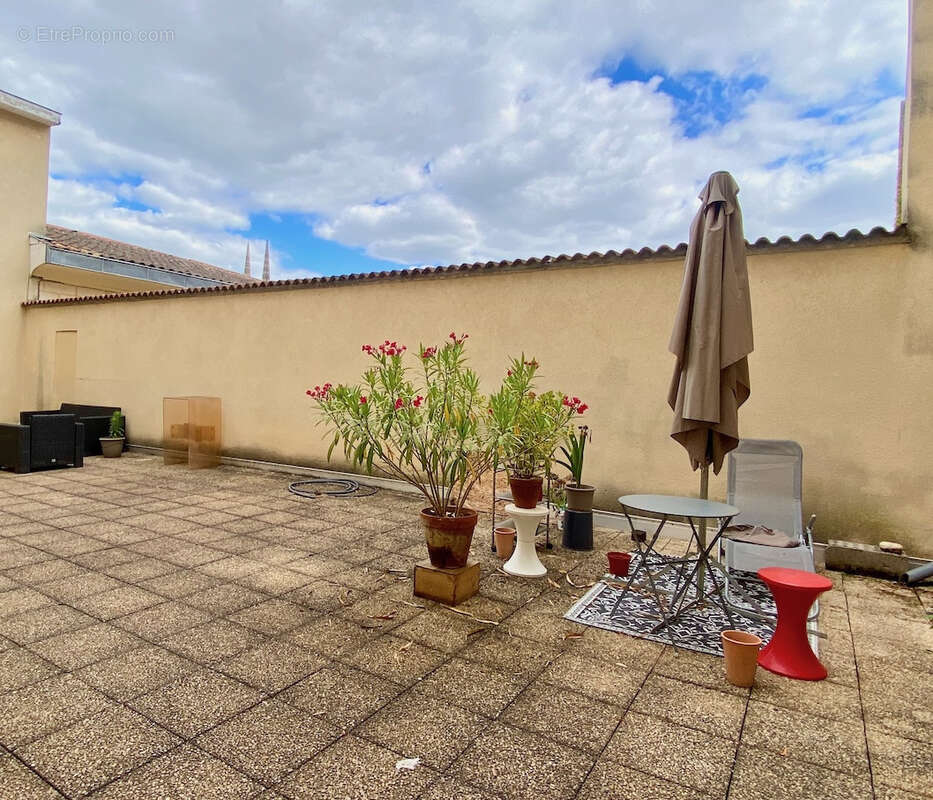 Appartement à BORDEAUX