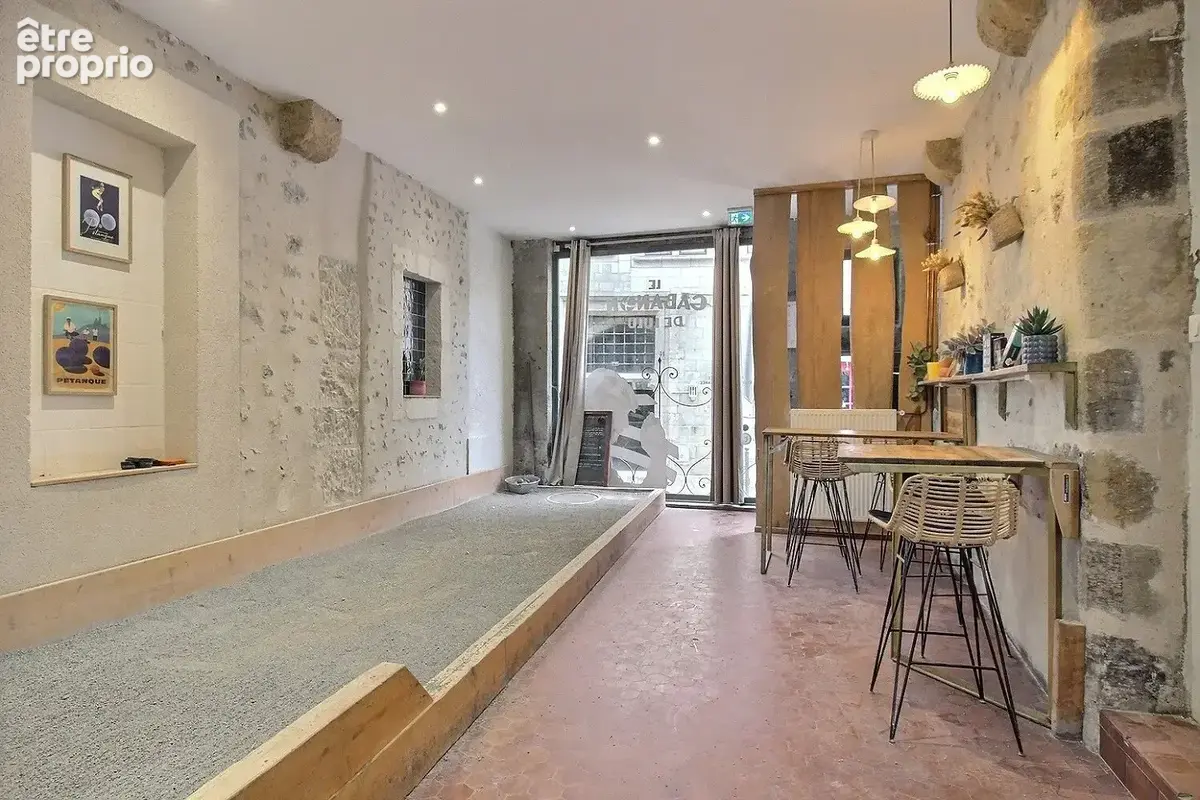 Fonds de commerce Vieux Tours 65m² - photo 3