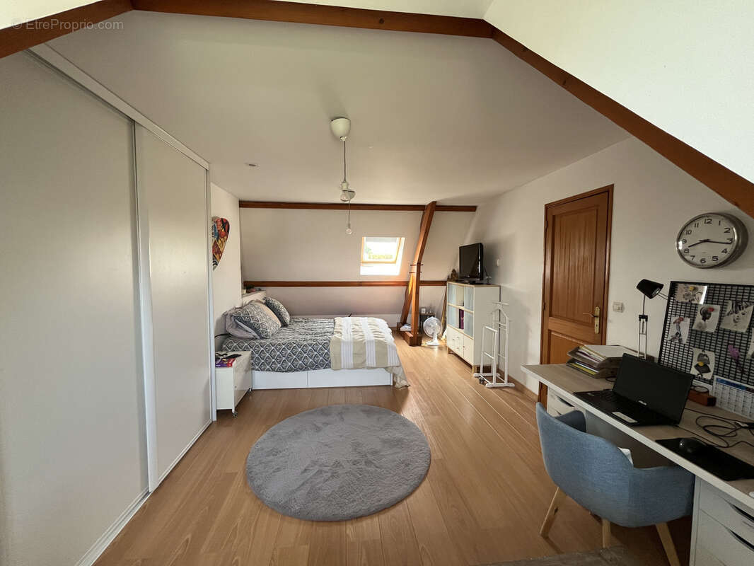 Maison à FONTAINEBLEAU