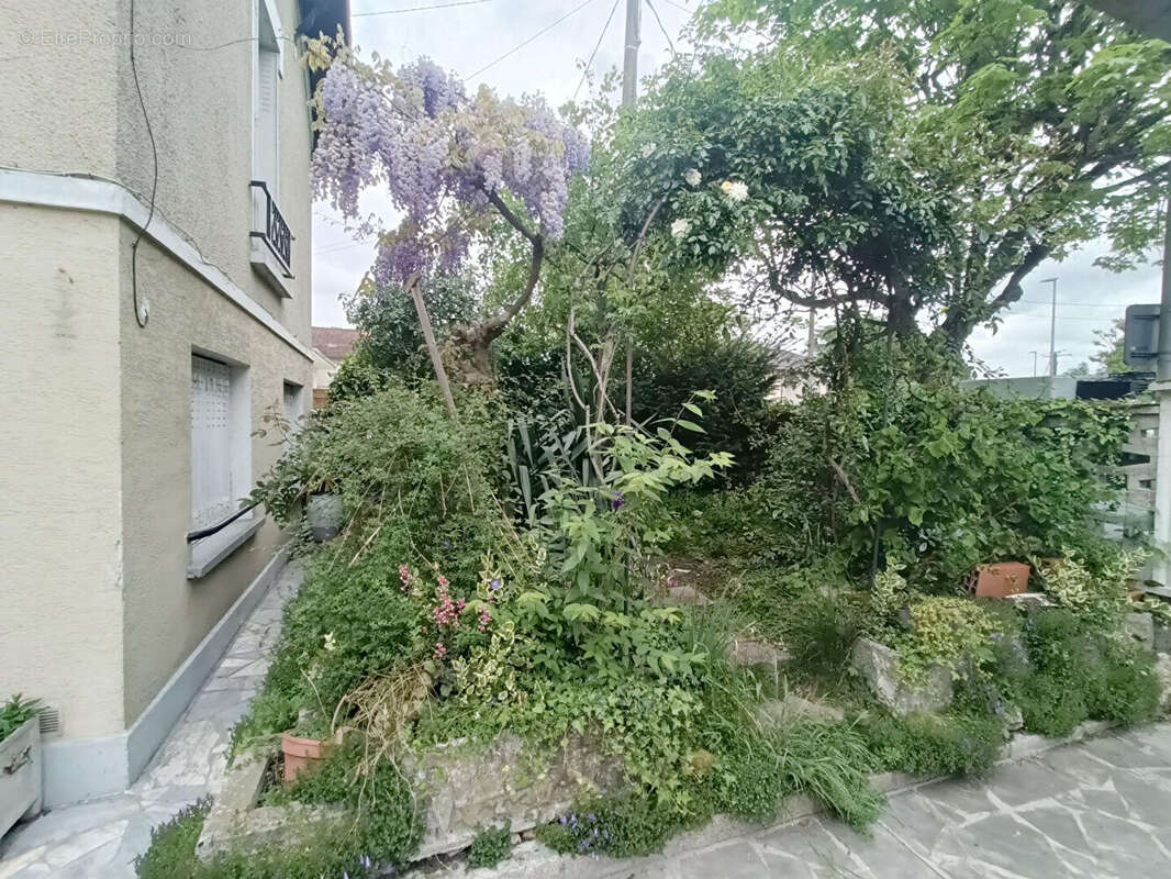 Maison à VILLEMOMBLE