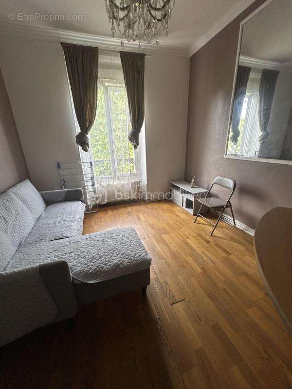 Appartement à CORBEIL-ESSONNES