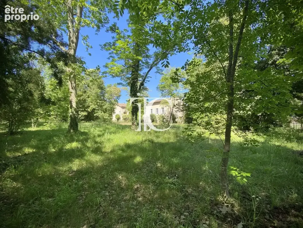 Ales en cevennes, maison de maitre 266m2 et son parc arbore 9666m2, puits, garage - photo 24