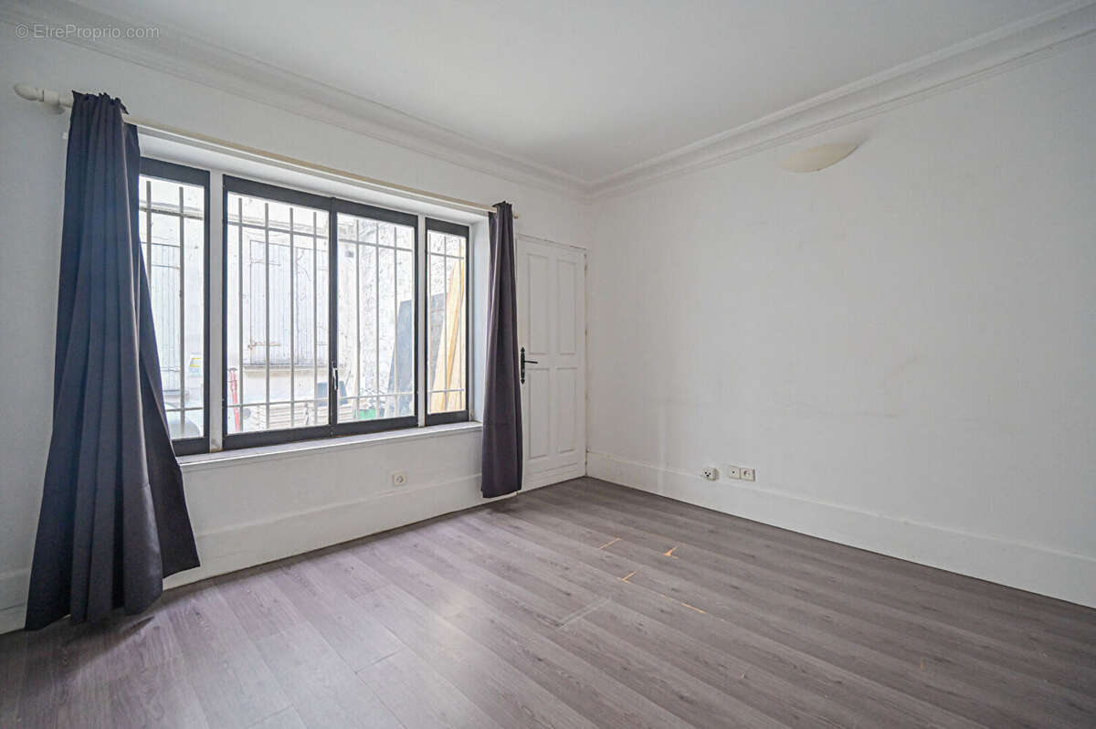 Maison à PARIS-20E