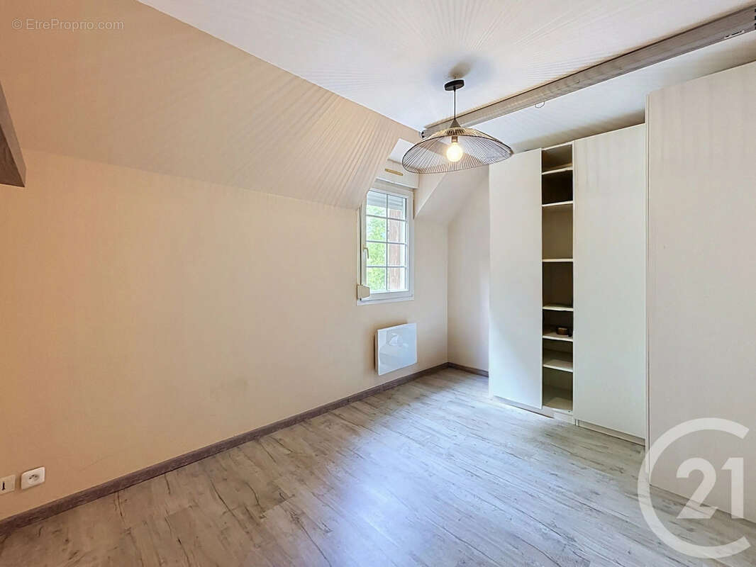 Appartement à SAINT-VALERIEN