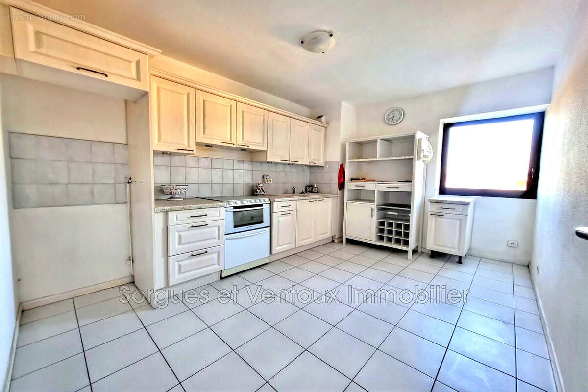 Appartement à L'ISLE-SUR-LA-SORGUE