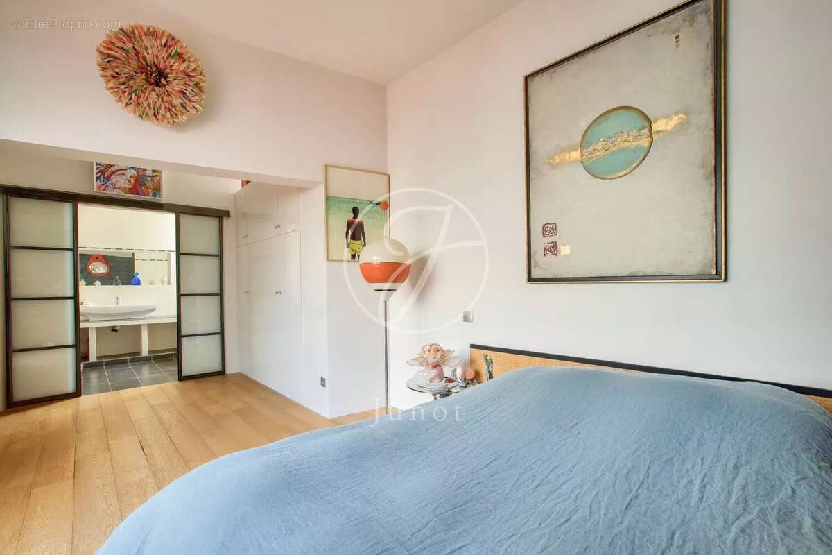 Appartement à VERSAILLES