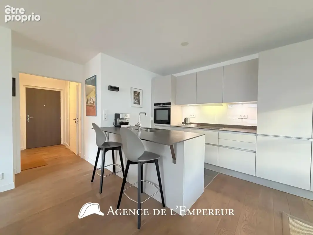 Grand 2 pièces 56 m2 avec terrasse, cave et parking. Résidence Jadis et Demain - photo 7