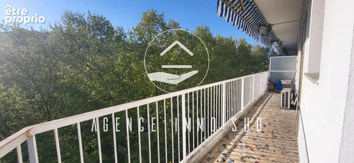 A VENDRE - Appartement 3 pièces   Dernier étage avec ascenseur   Centre-ville de Cagnes-sur-Mer - photo 13