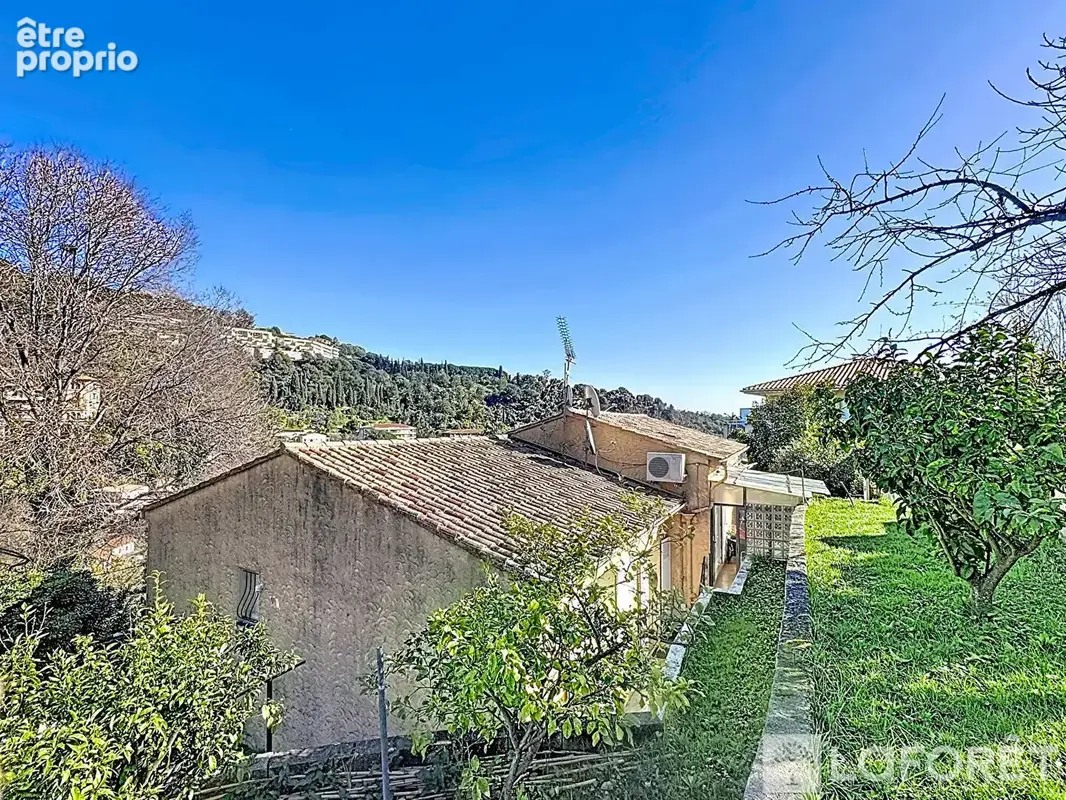 Maison à ROQUEBRUNE-CAP-MARTIN