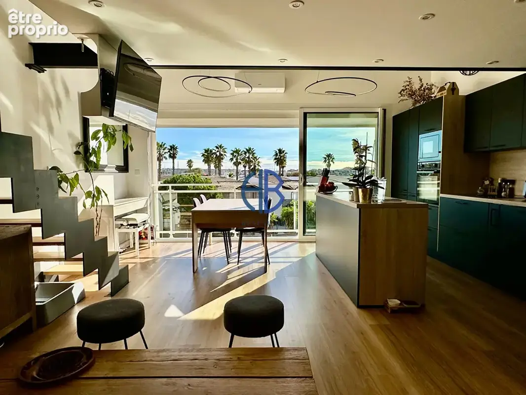 Superbe duplex T4 vue mer et parking - Secteur Centre Port - photo 6