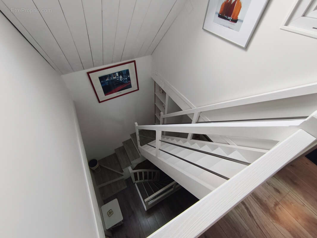 Maison à LONGUEVILLE